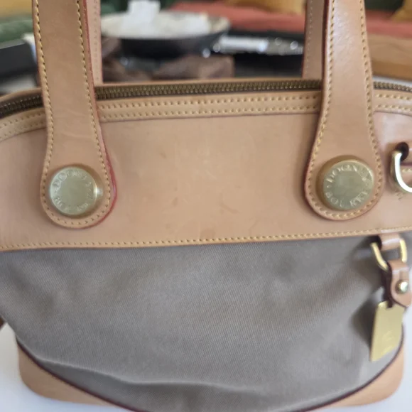 Vintage Dooney & Bourke USA Cabriolet Dome Satchel Taupe Canvas Brass Hardware - Picture 2 of 16